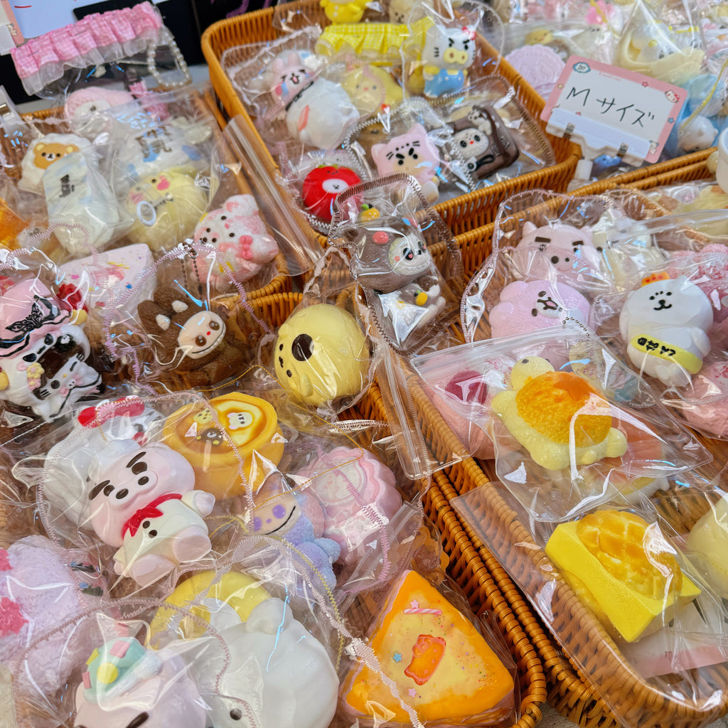 【Purchase by size during the live stream 】Kid-Safe Tart-Shaped Squishy - Food-Grade Silicone Material, Cream/Dry Clay Squish Feel, Stress Relief for Kids, Compact & Portable, Perfect for Gifting, TikTok-Friendly